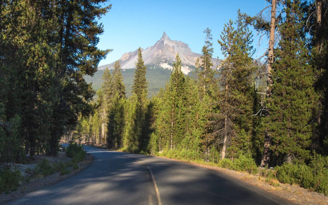 Diamond Lake and Mount Thielsen Hike
