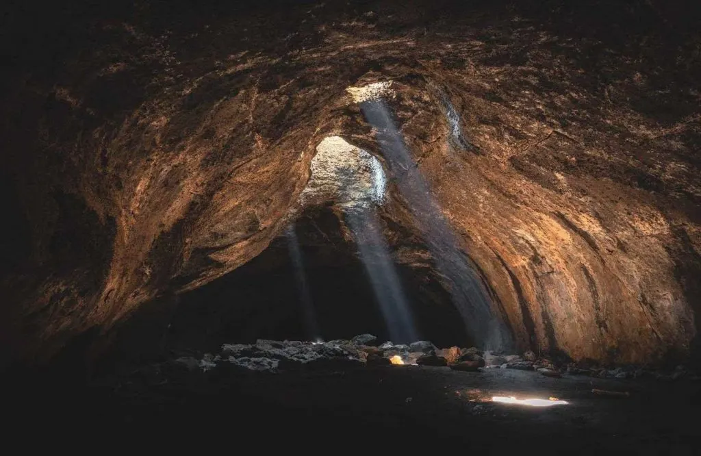 Skylight Cave light beams