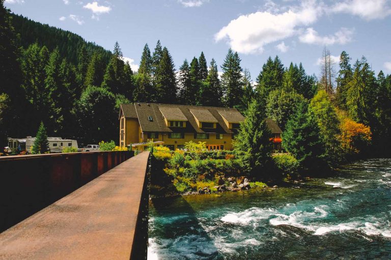 Belknap Hot Springs Oregon