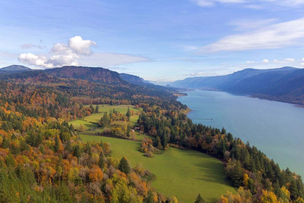 View on the Cape Horn Loop Trail and river