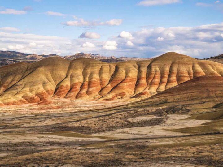 Your Guide to Exploring The Painted Hills—Oregon’s Most Alien Landscape