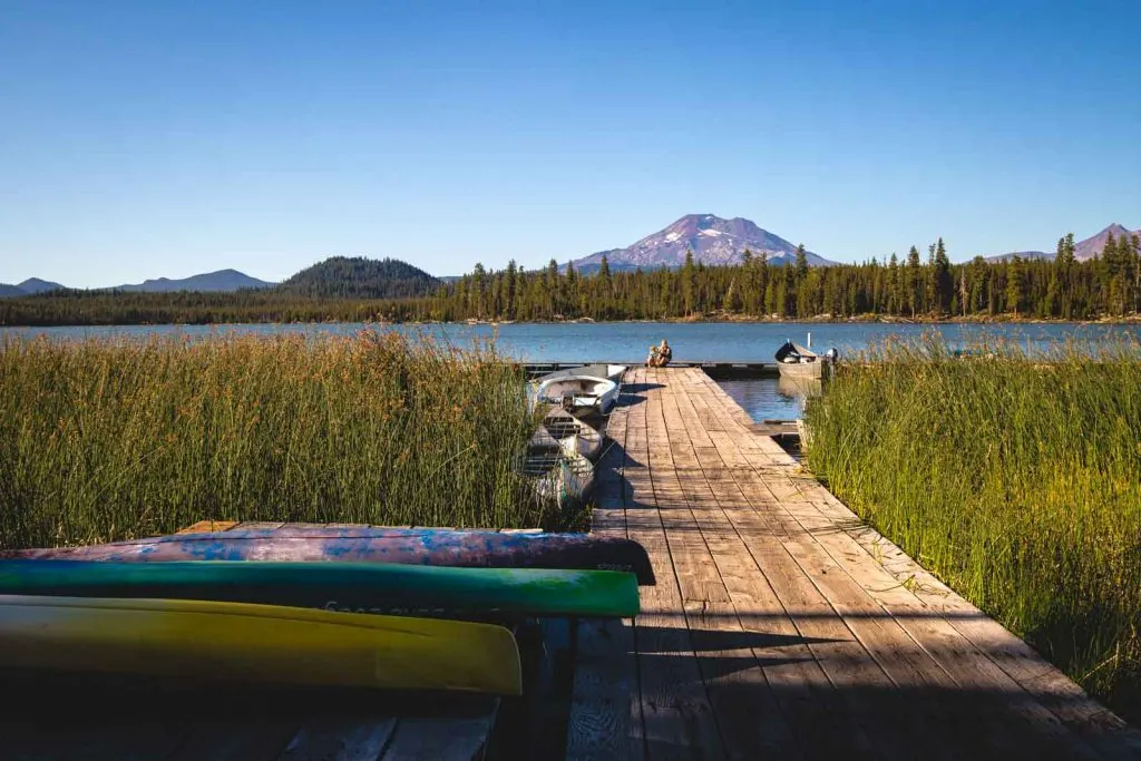 There are docks at Lava Lake near the Cascade Lakes.