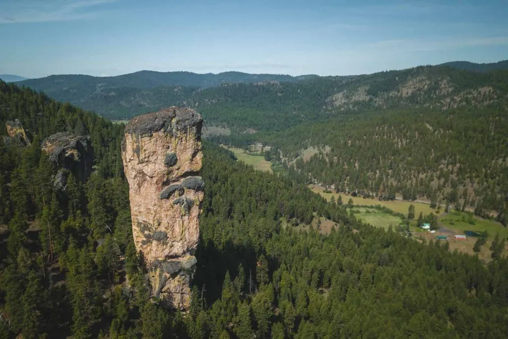 If you're looking for a scenic hike in Ochoco National Park, don't miss out on Steins Pillar hike.