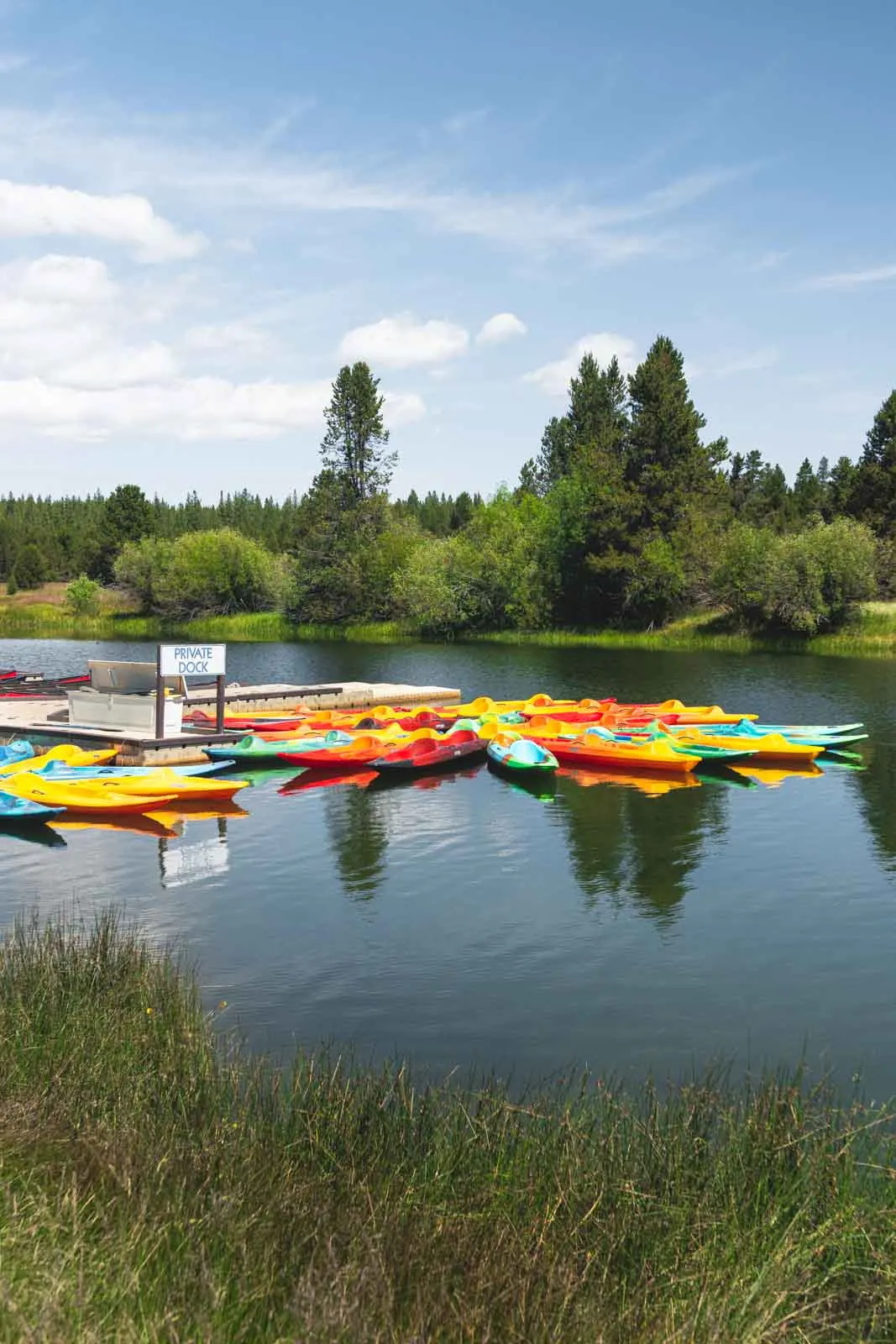Kayaking is a fun thing to do in Sunriver.
