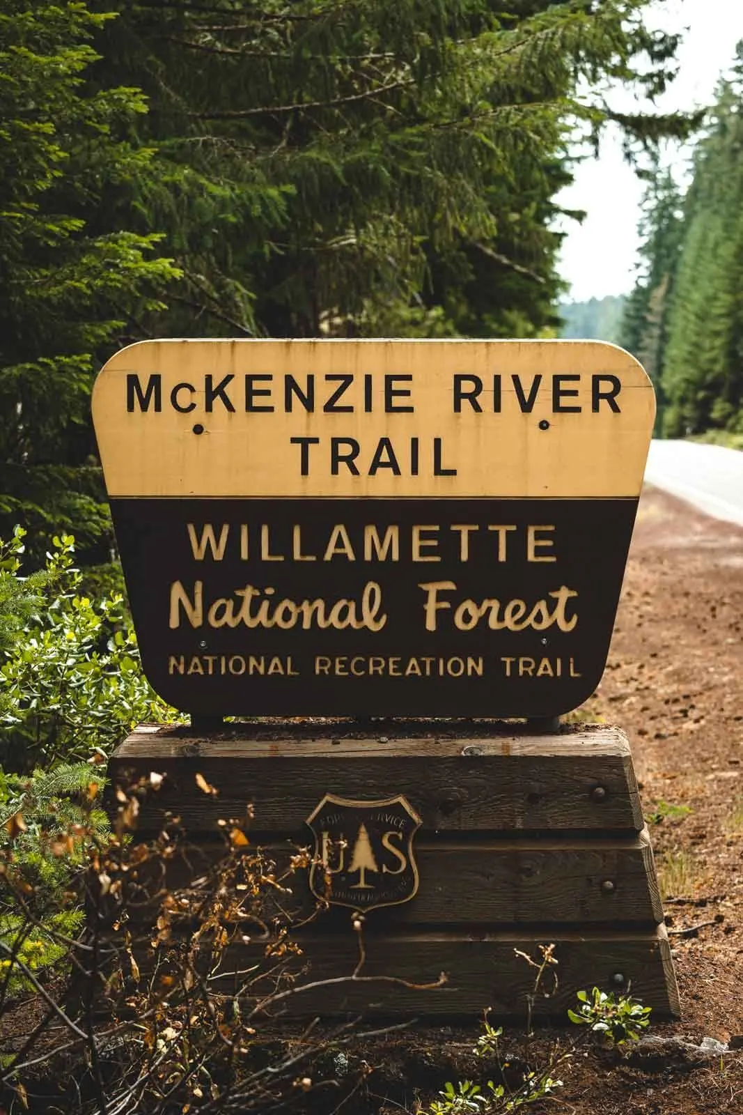McKenzie River Trail sign