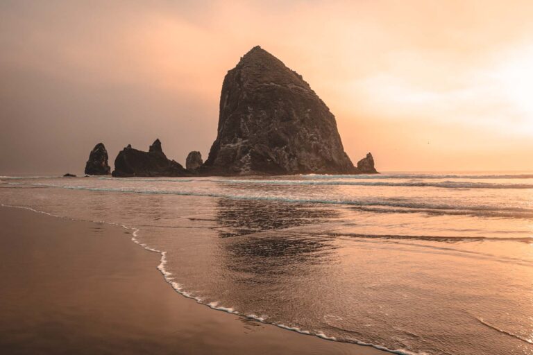 Haystack Rock Cannon Beach Oregon