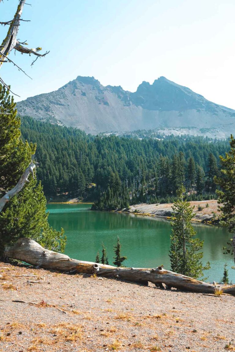 View of broken top mountain from Green Lakes Hike