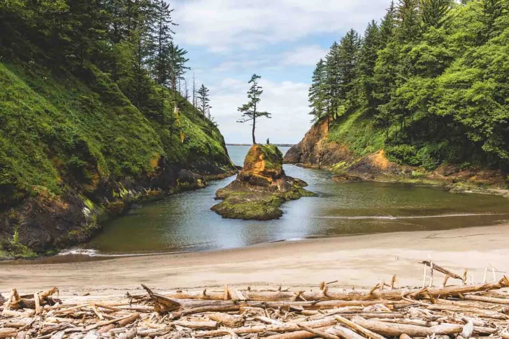 Deadman's Cove at Cape Disappointment in Washington, USA