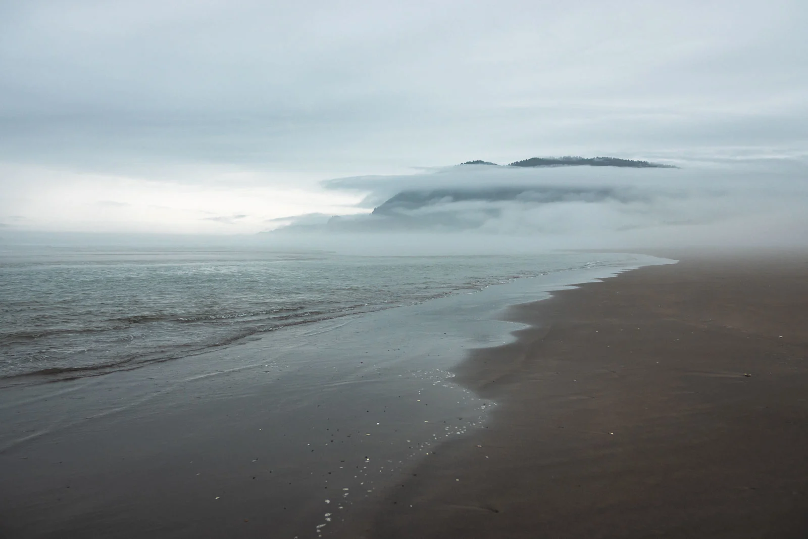 Beach and ocean view at Nehalem Bay State Park