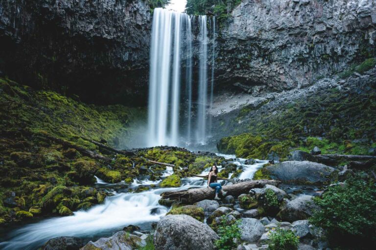 Hiking The Gorgeous Tamanawas Falls Trail