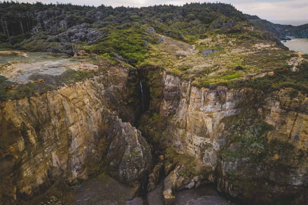 Overhead view of Floras Lake waterfall