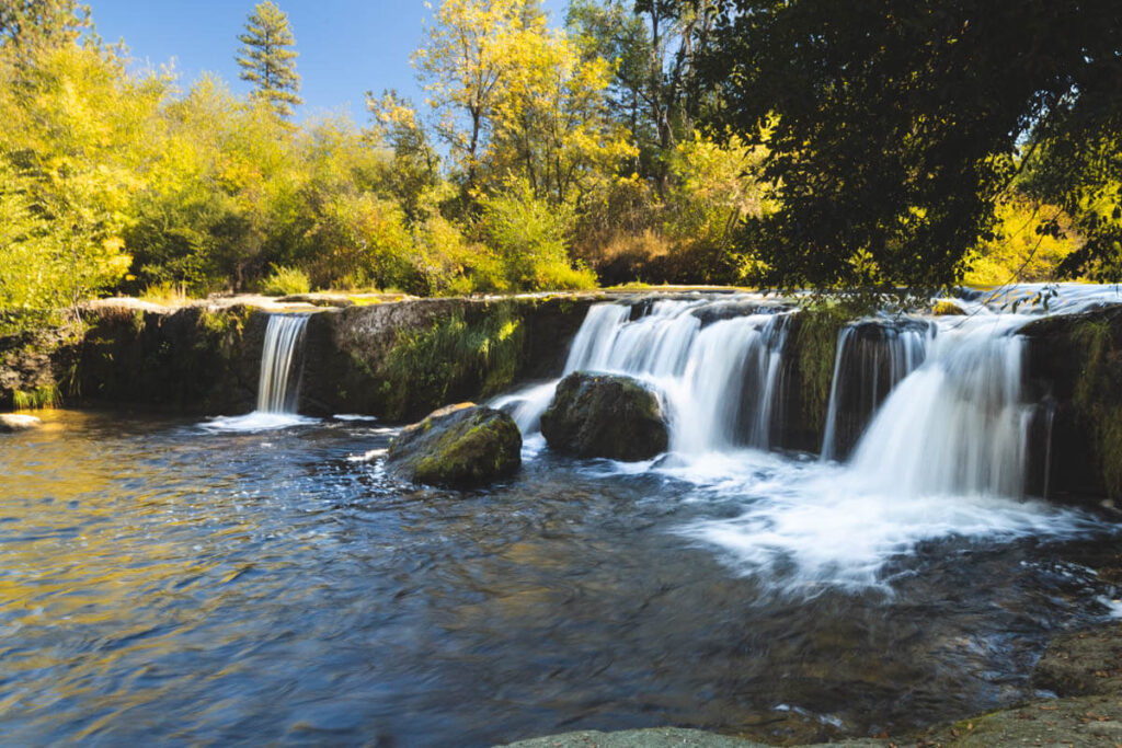 Crowfoot Falls, Oregon, one of the waterfalls in Klamath Falls