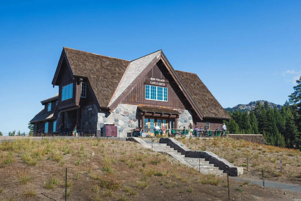 Rim Village Cafe on the Crater Lake Rim Drive