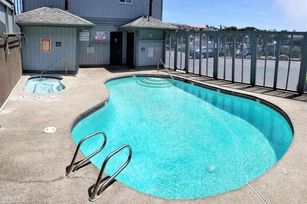 The pool and hot tub area at the Ocean-Front Hot Tub Studio in Newport. The pool and hot tub area at the Ocean-Front Hot Tub Studio in Newport.