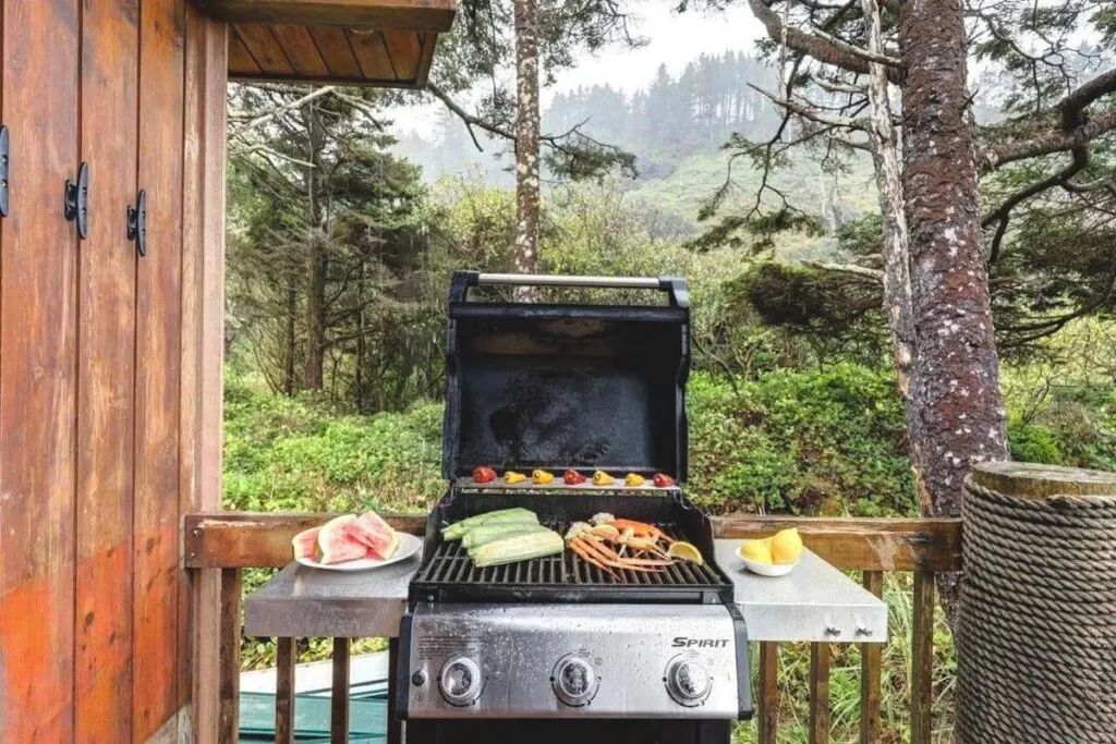 Food on the BBQ grill in the backyard of the Happy Clam Oceanfront Property. Food on the BBQ grill in the backyard of the Happy Clam Oceanfront Property.