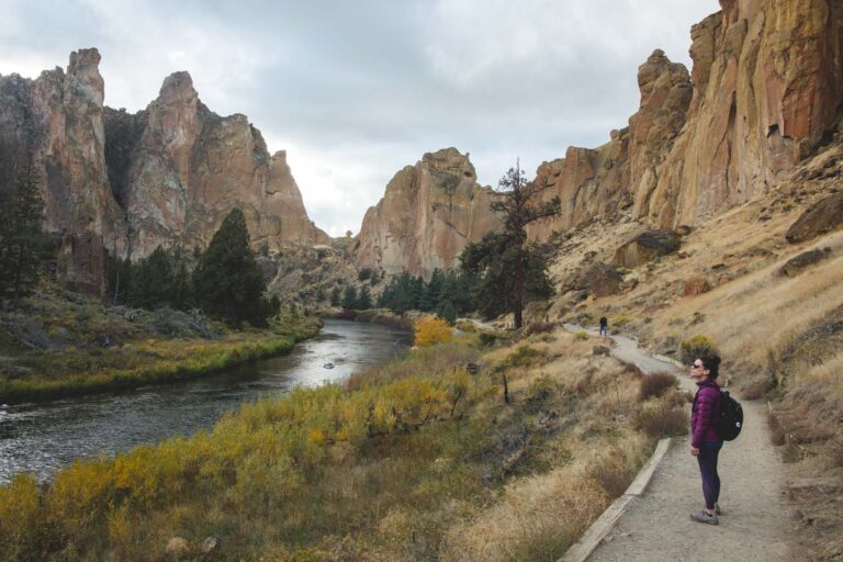 7 COOLEST Smith Rock Hikes to Tackle!