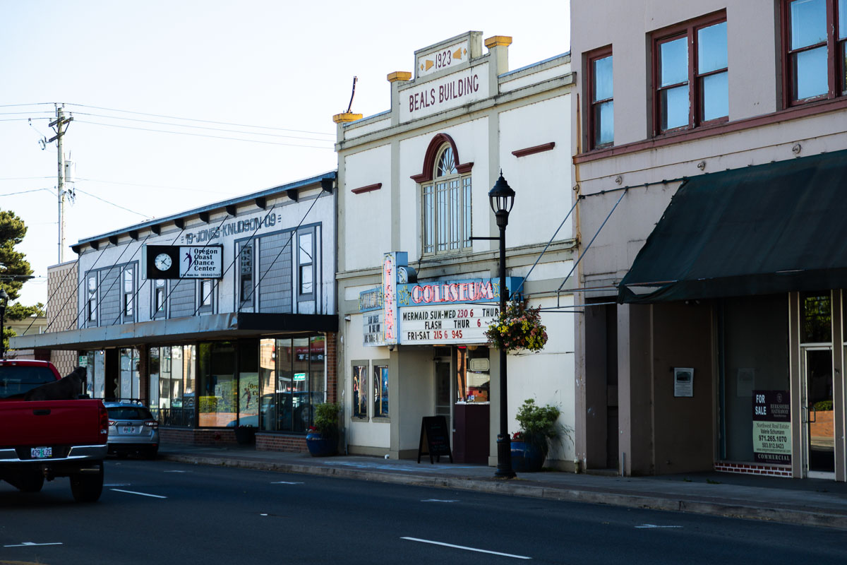 Tillamook town theater outside shot