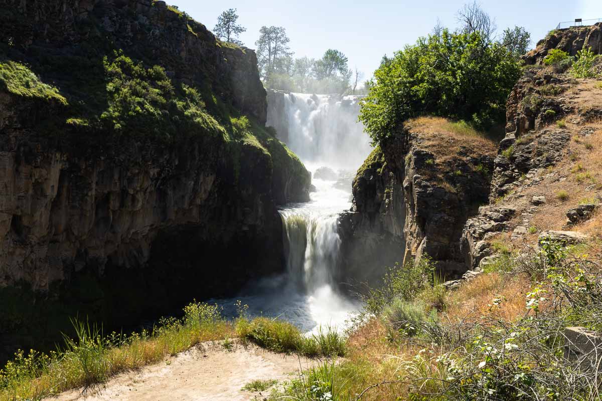 White River Falls front view